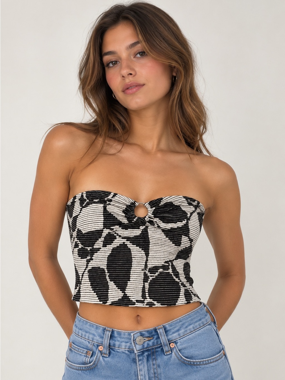 Ring-Detail Strapless Patterned Crop Top in Black & Cream